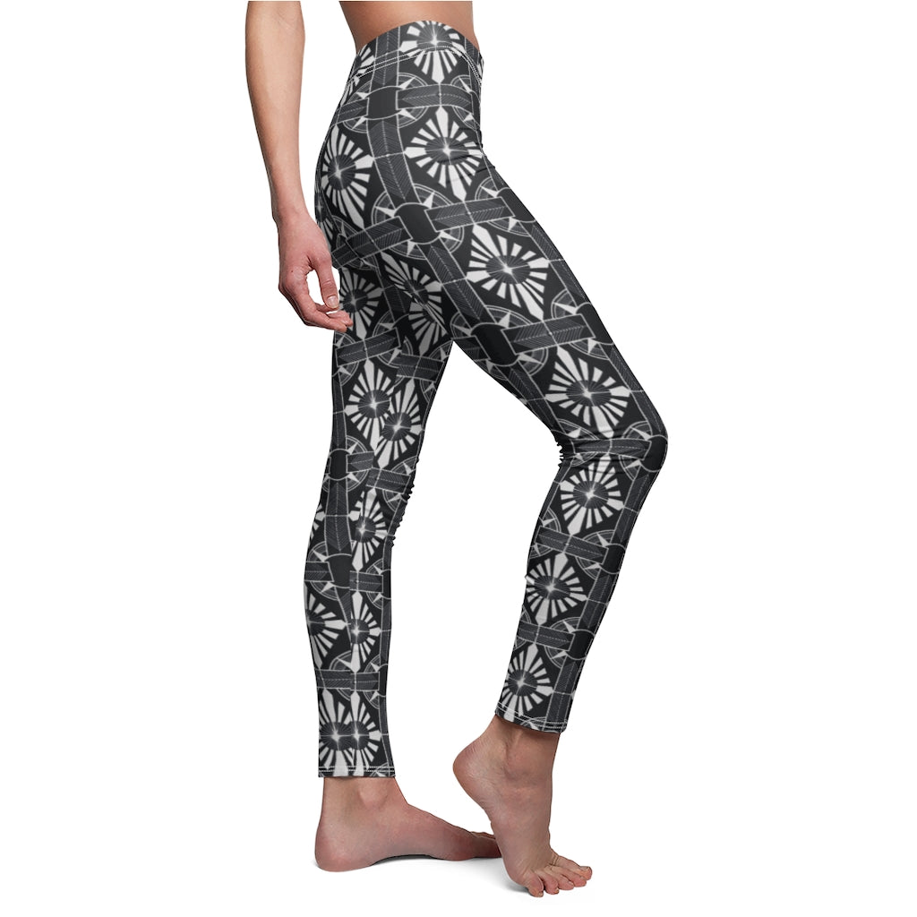 White on Black - Leggings
